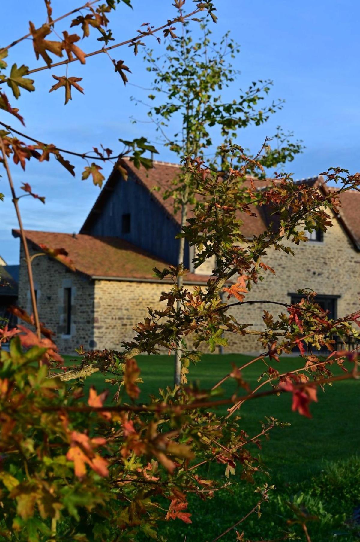 Saint-Pierre-des-Nids La Grange Et Le Nidヴィラ エクステリア 写真